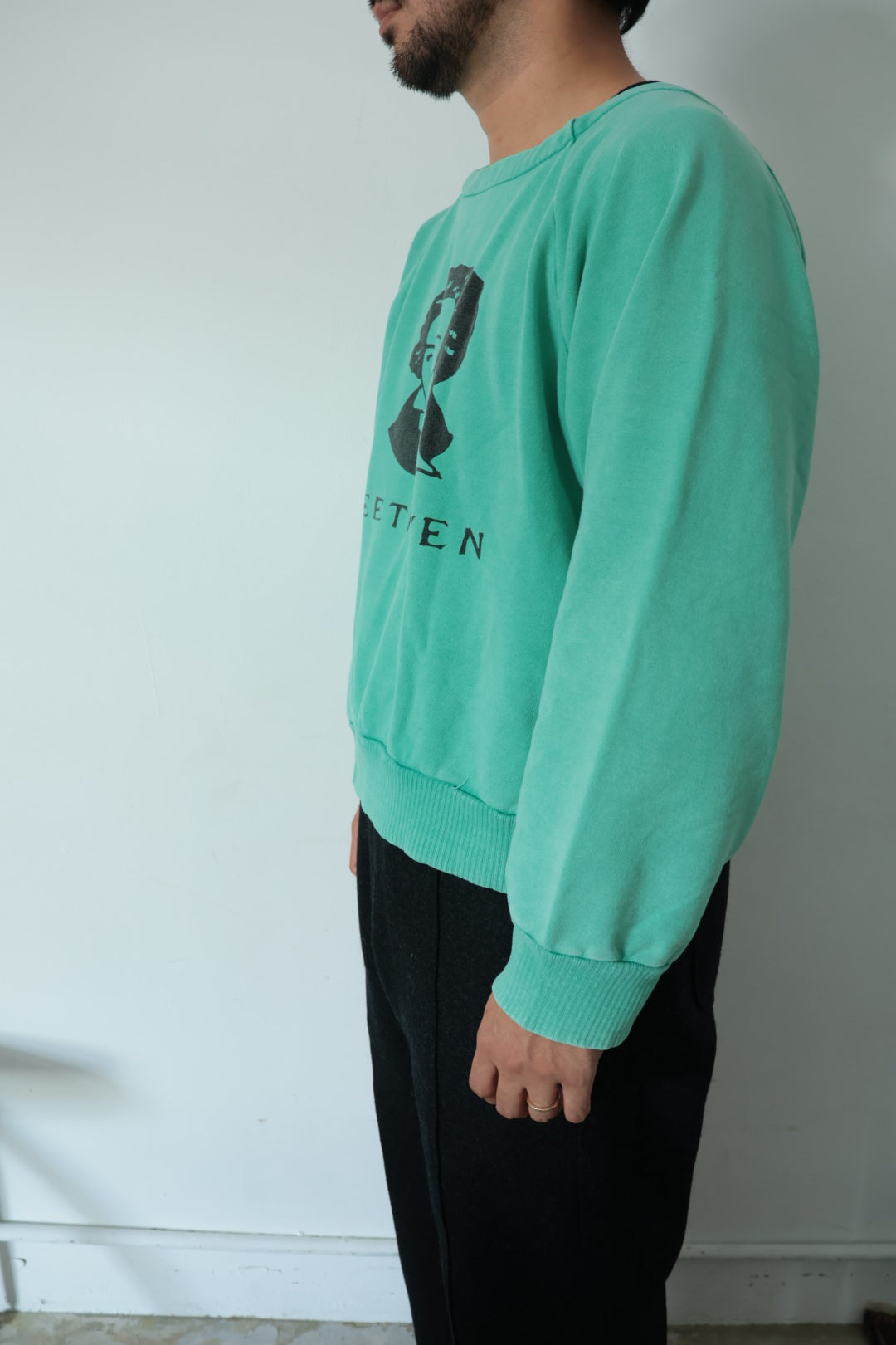 再入荷【KOOKY ZOO 】MINIATURE SCHROEDER SWEAT SHIRT