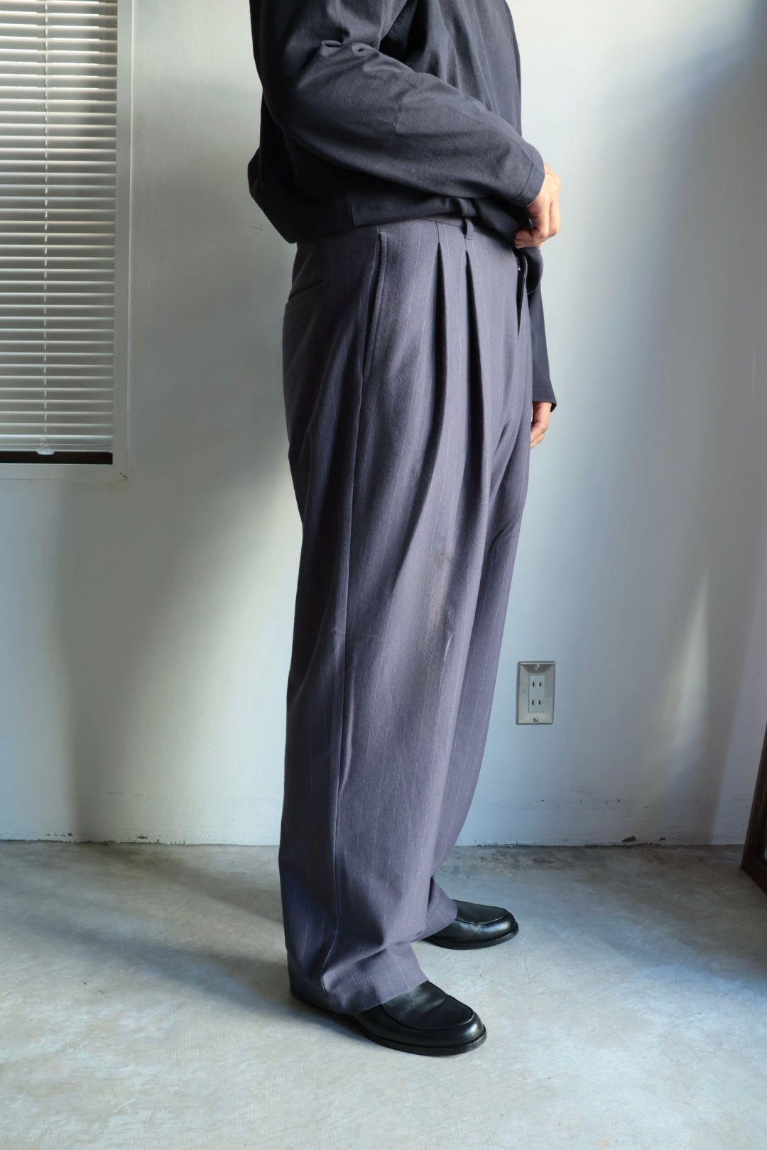 【KANEMASA PHIL.】36G Wool Stripe Trouser
