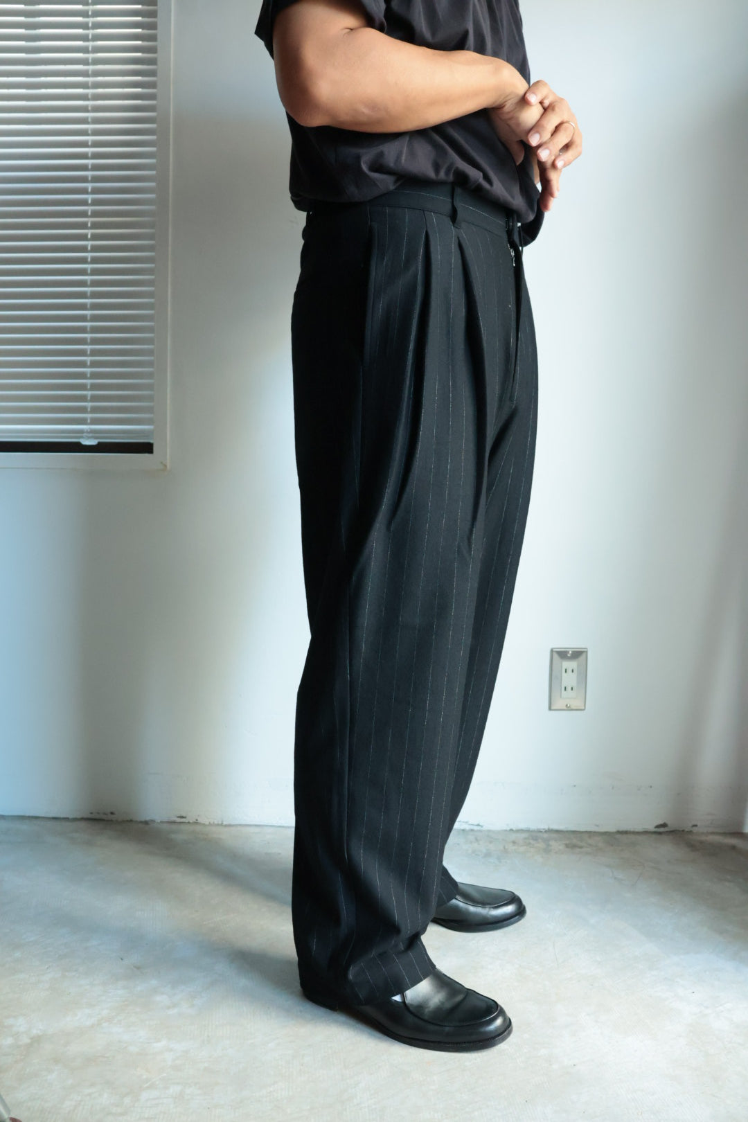 【KANEMASA PHIL.】36G Wool Stripe Trouser