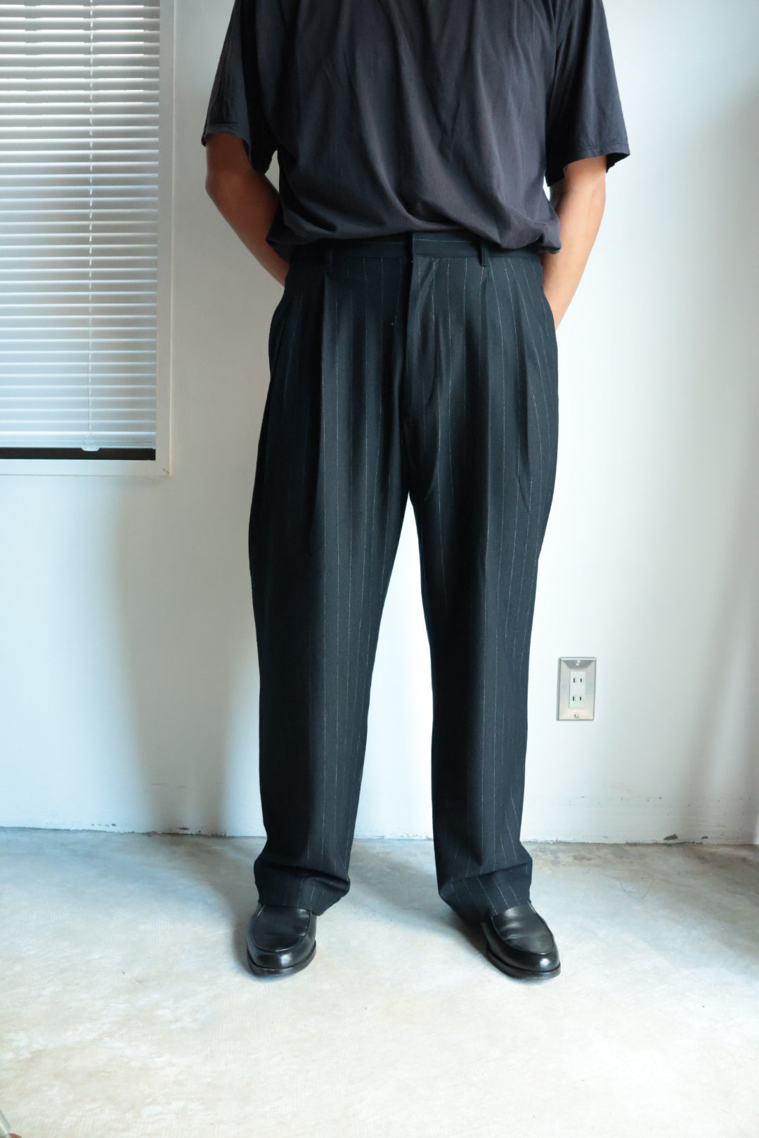 【KANEMASA PHIL.】36G Wool Stripe Trouser