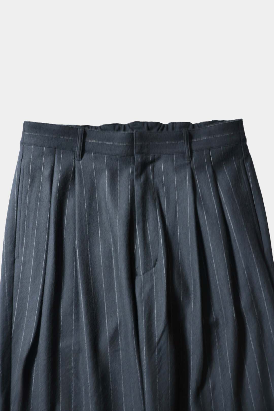 【KANEMASA PHIL.】36G Wool Stripe Trouser