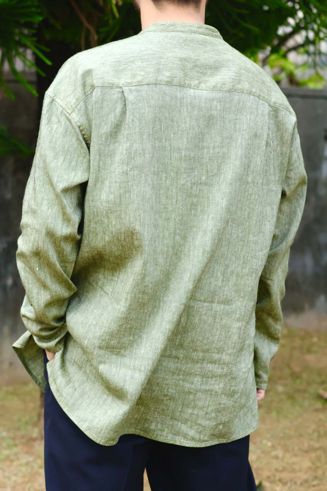 【Cale】"WOOL LINEN LIGHT GARMENT DYE COLLARLESS SHIRT"