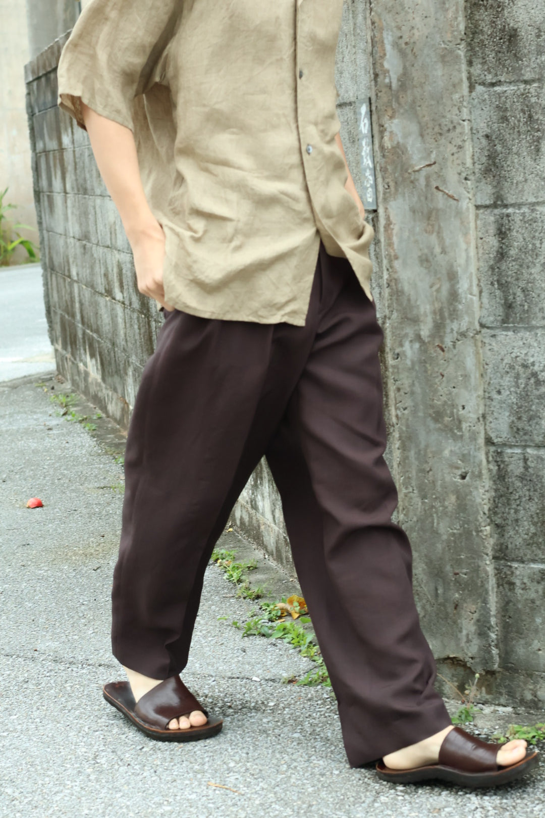 【YLÈVE】TENCEL TWO TUCK TROUSERS