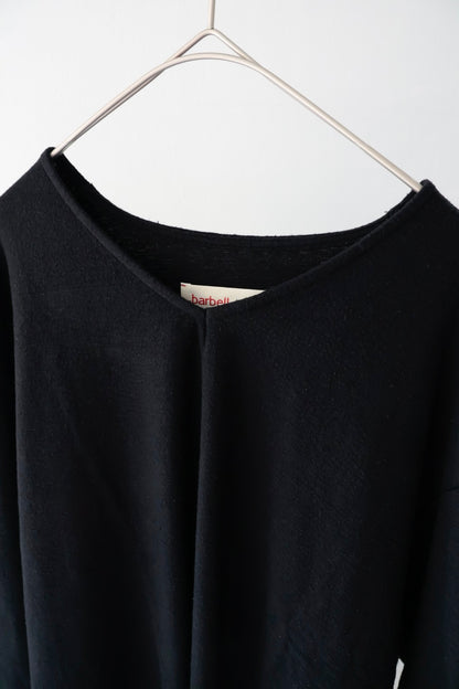 [barbell object] v top / black