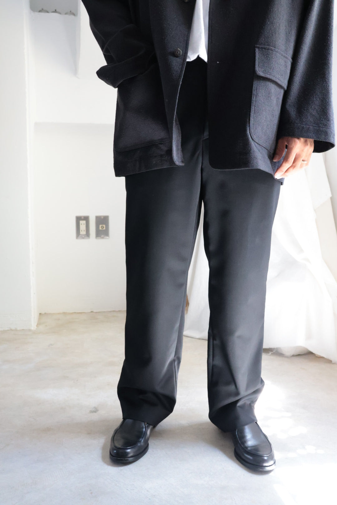 【YLÈVE】 WOOL MOHAIR GABA STRAIGHT TROUSERS