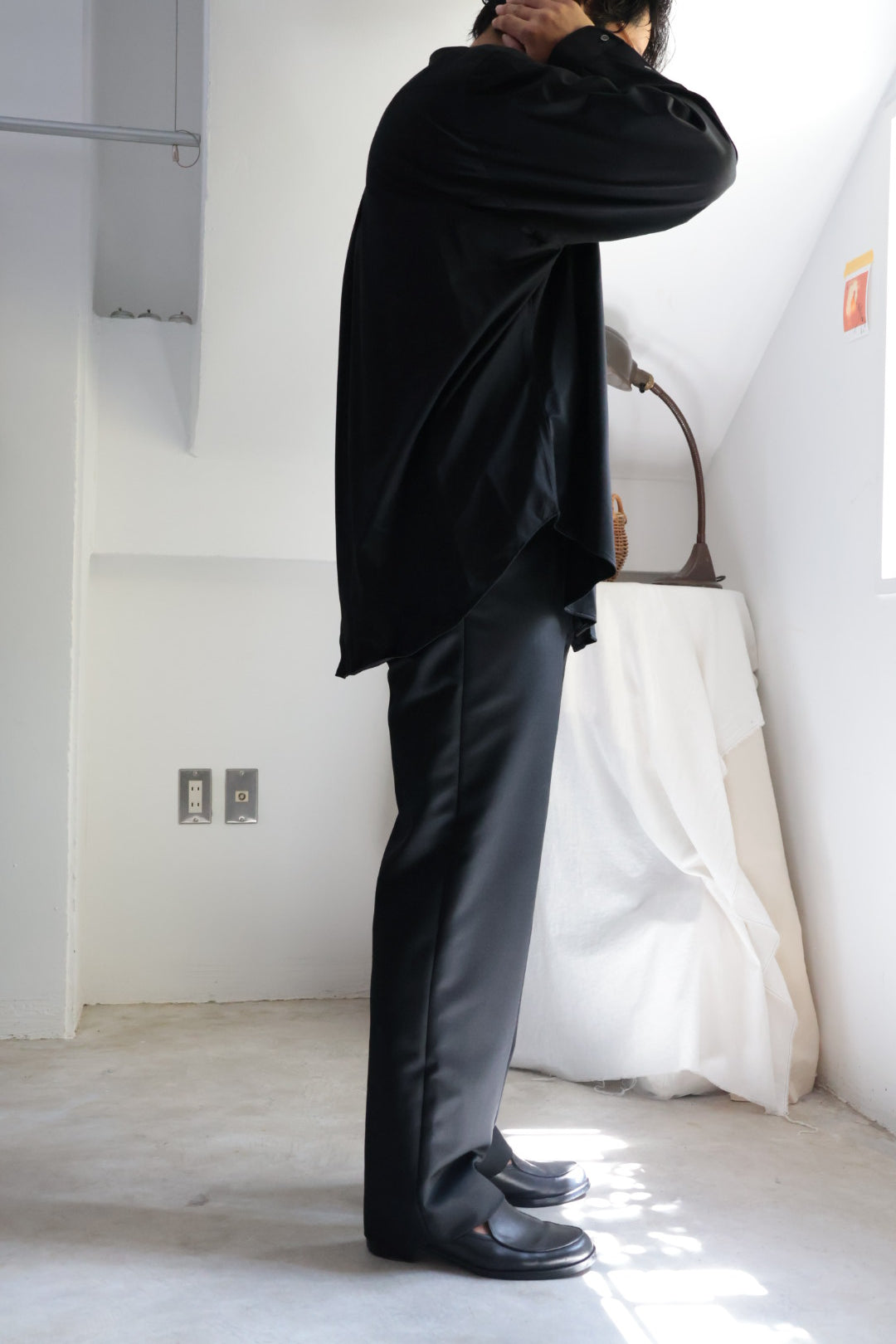 【YLÈVE】 WOOL MOHAIR GABA STRAIGHT TROUSERS