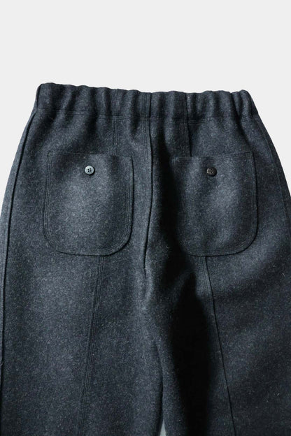 【Cale】WOOL FELT EASY PANTS