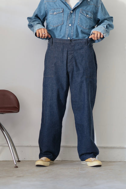 【KOOKY ZOO 】NM-MT UTILITY DENIM PANTS