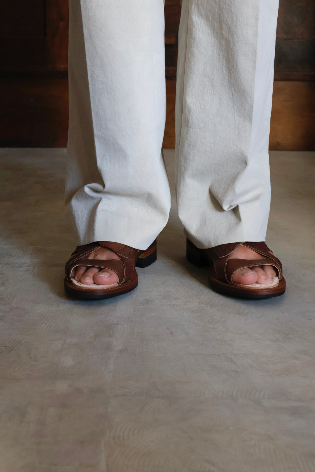 【Post Production】HUNT Sandals　"EZOJIKA"