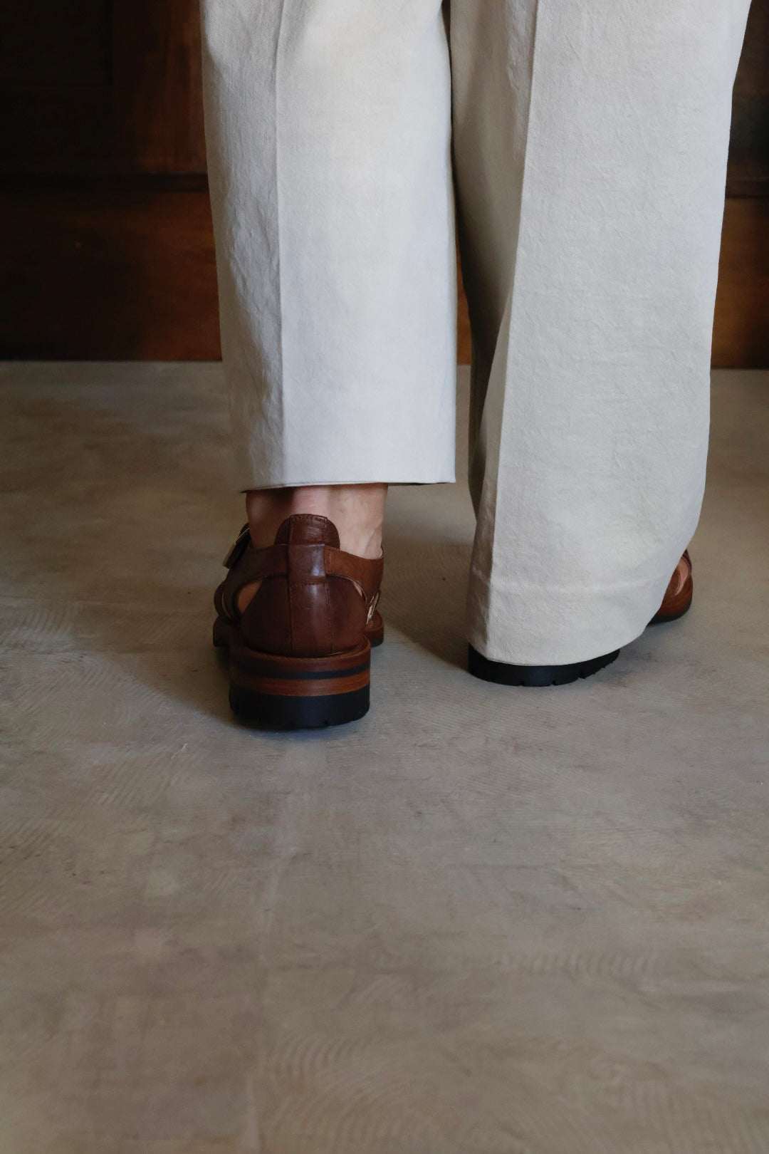 【Post Production】HUNT Sandals　"EZOJIKA"