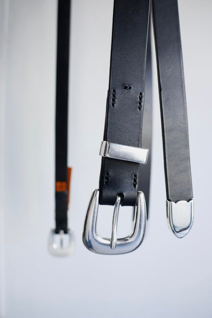 Thumbindex KINCHAKU Necklace Deer horn Black