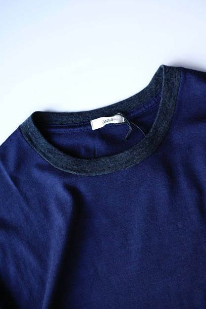 awasa / Super 100's ウール Tシャツ "navy × dark gray"