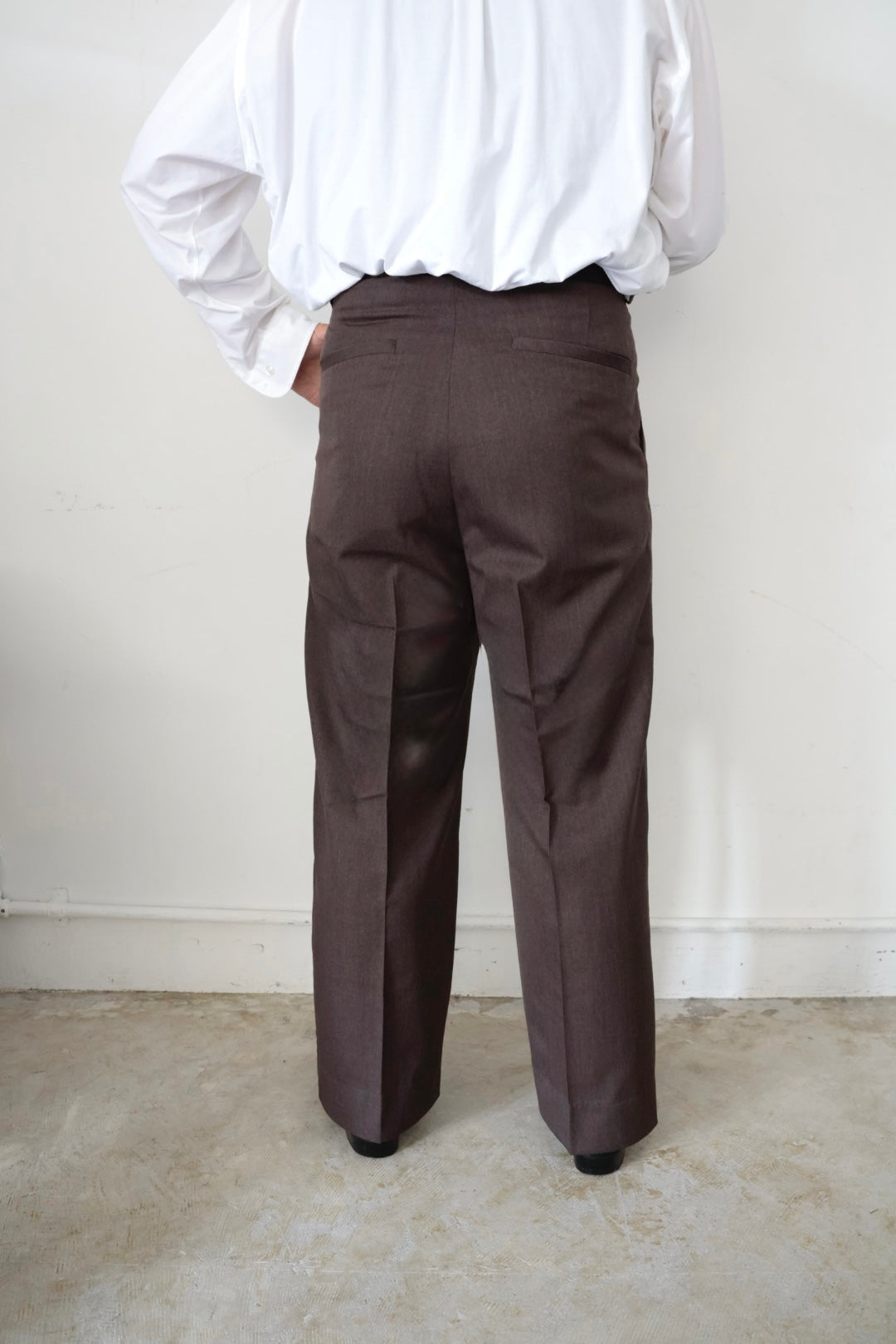 【谷吹】Two intuck wide trousers / Brown / Italian Fabric