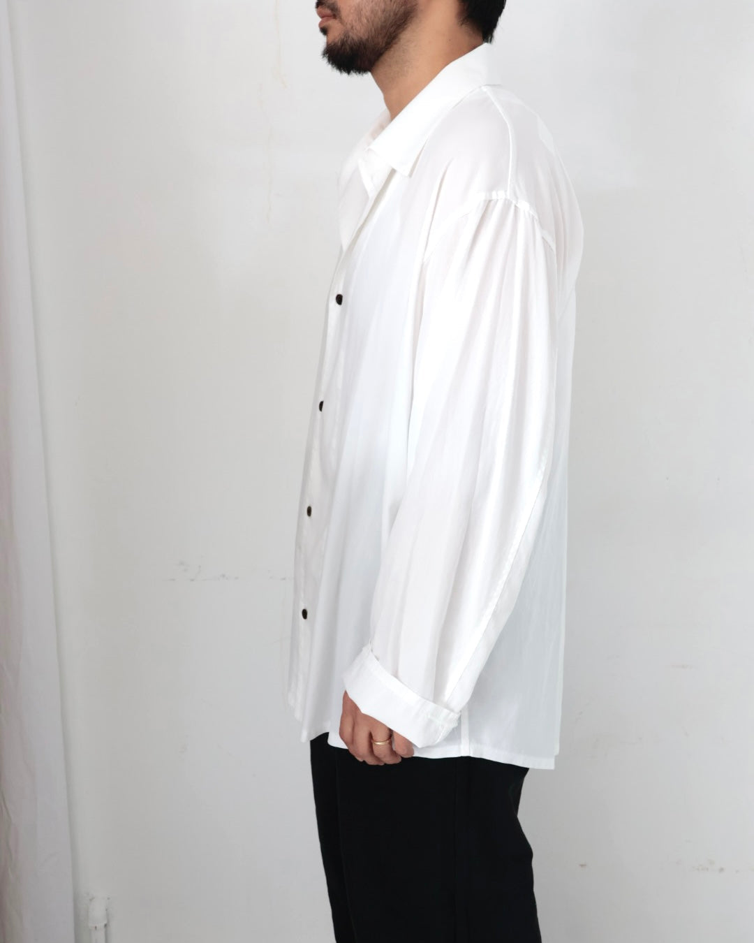 【barbell object】 or sh / White
