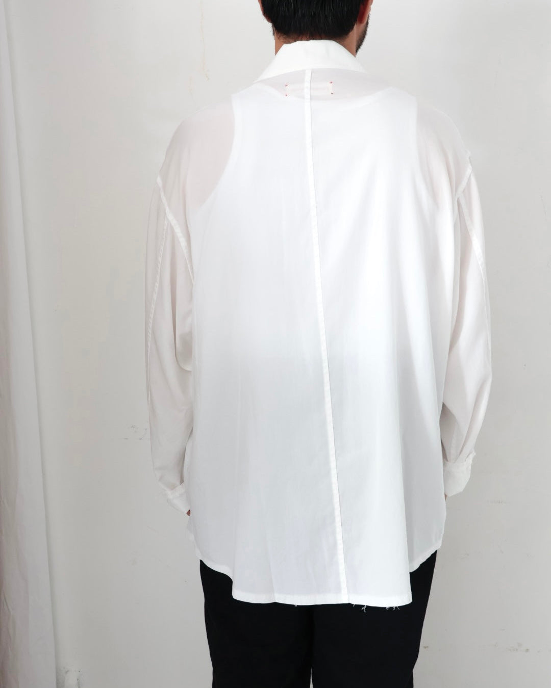 【barbell object】 or sh / White