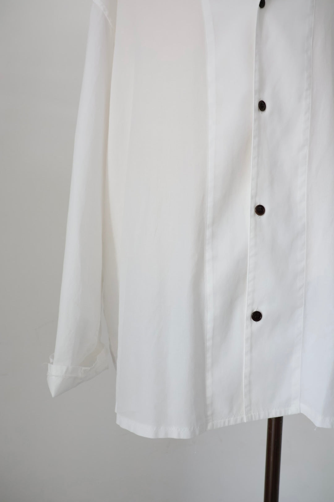 【barbell object】 or sh / White