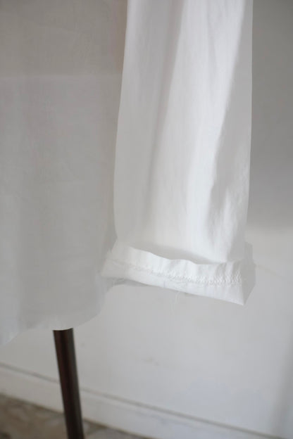 【barbell object】 or sh / White