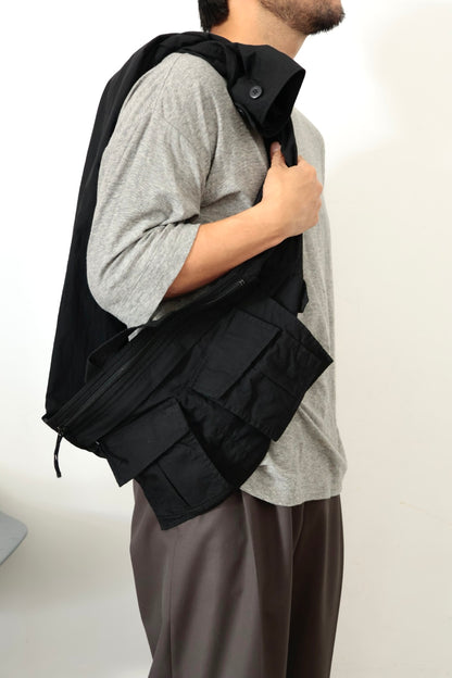 【i'm here:】 " SLEEVE " BAG: