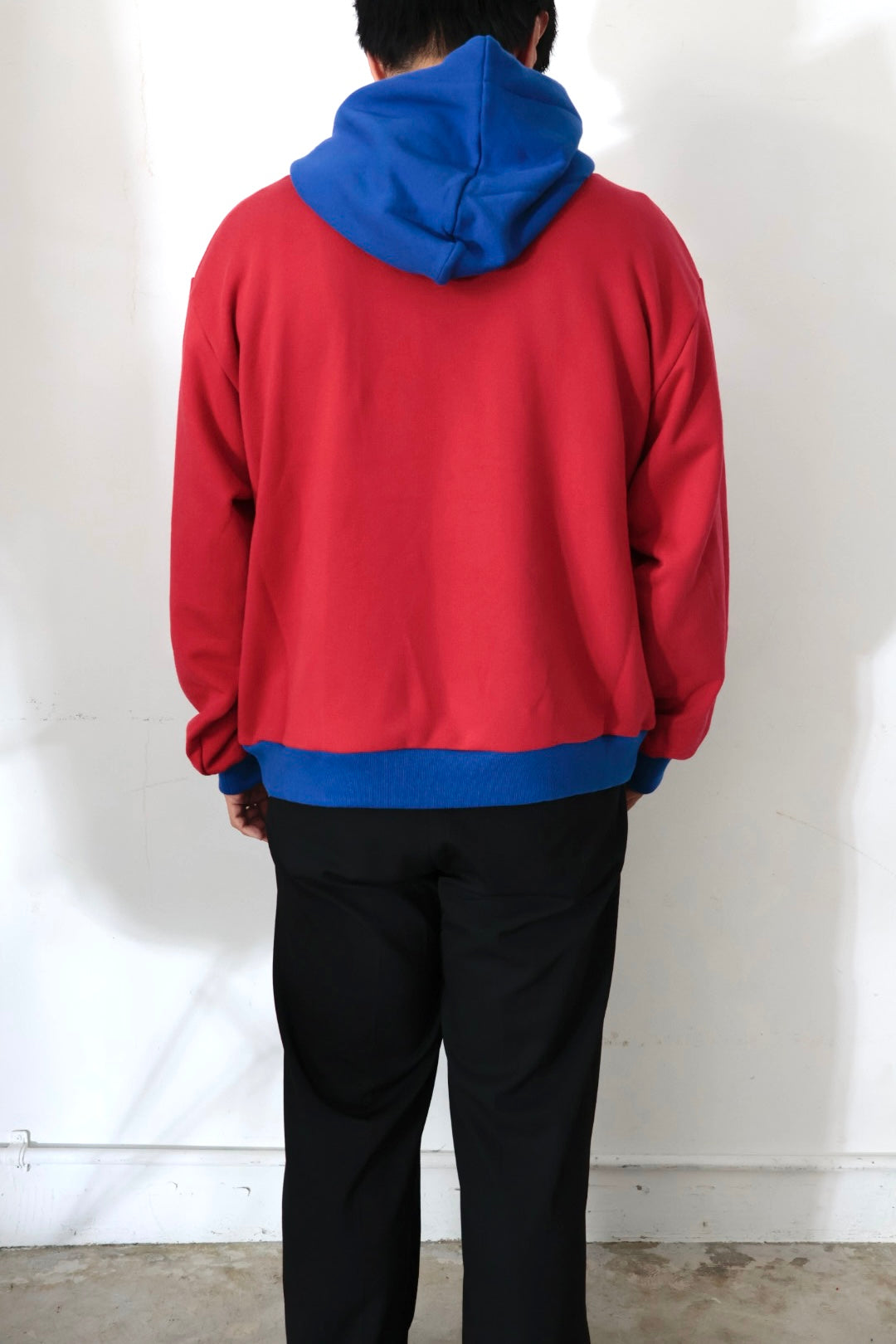 【KOOKY ZOO 】2TONE HOODIE / RED × BLUE