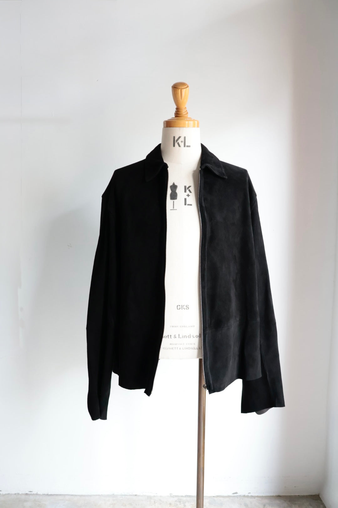 [barbell object] Leather jacket / black