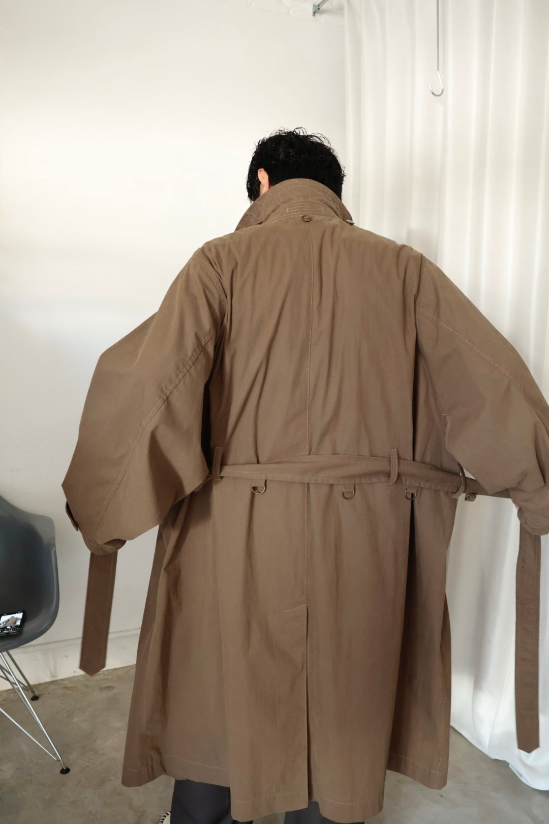 【i'm here:】HAOLI TRENCH COAT : / KHAKI