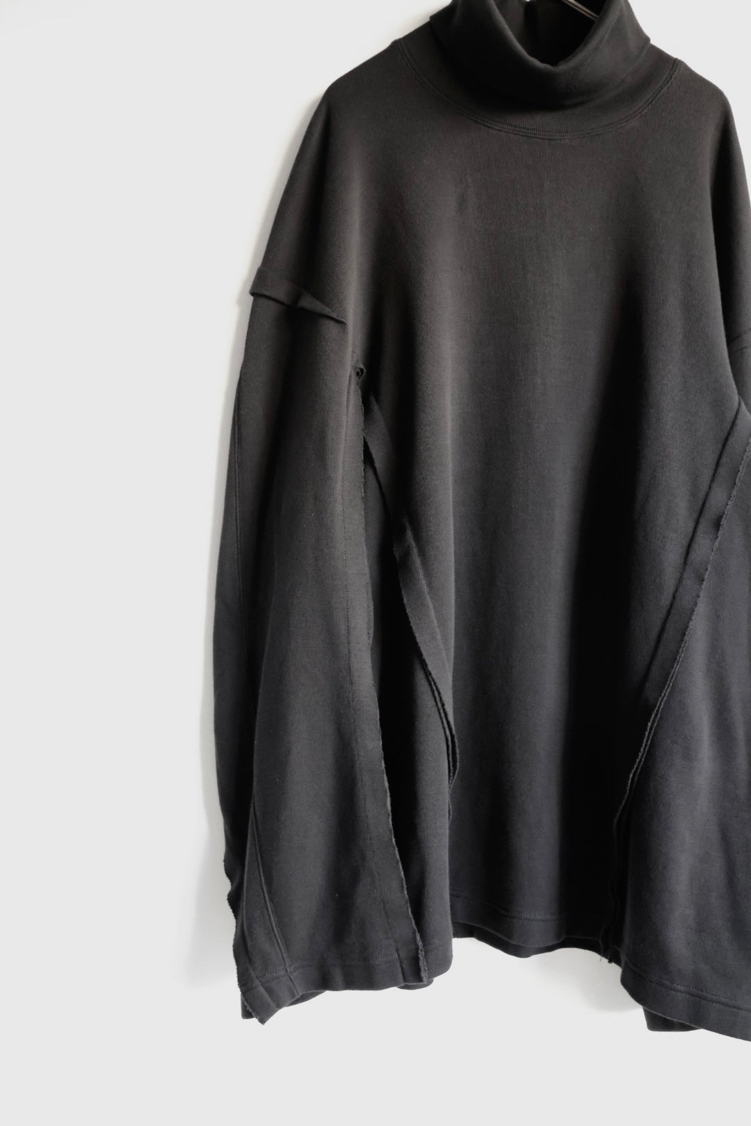 【i'm here:】"SLIT" JERSEY: / BLACK