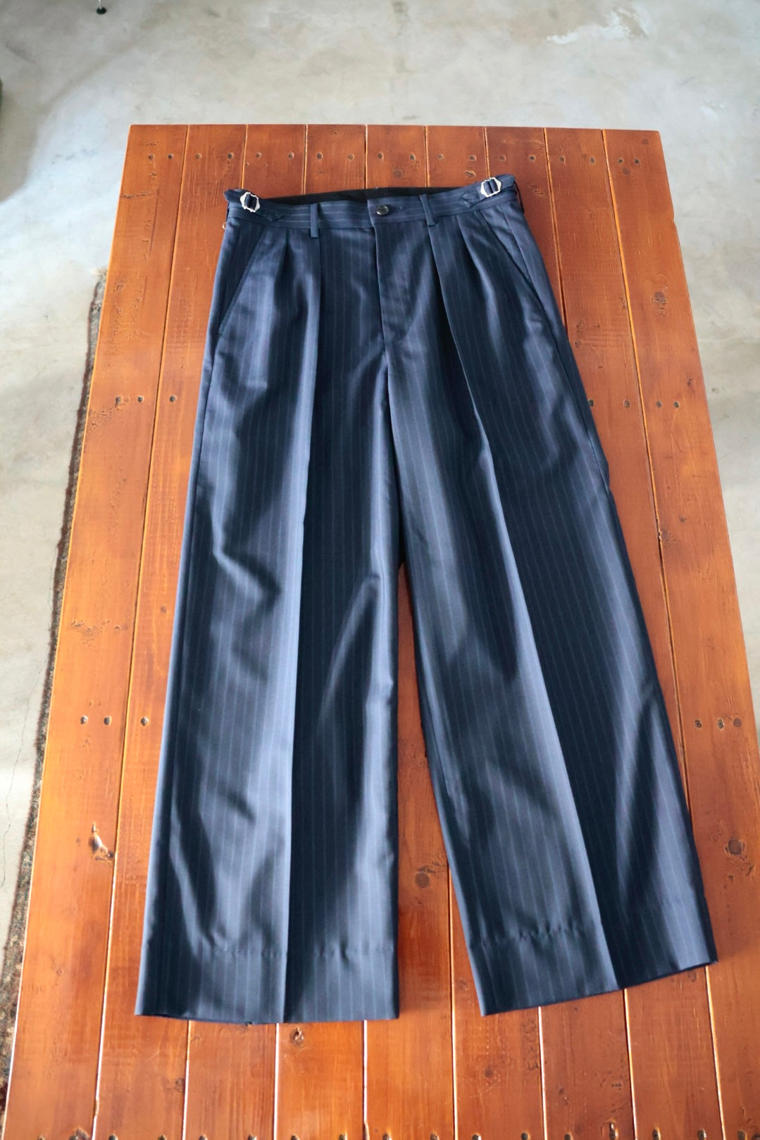 26SS【谷吹】Two intuck wide trousers -Navy- Wool Twill Stripe