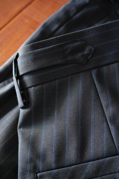 26SS【谷吹】Two intuck wide trousers -Navy- Wool Twill Stripe
