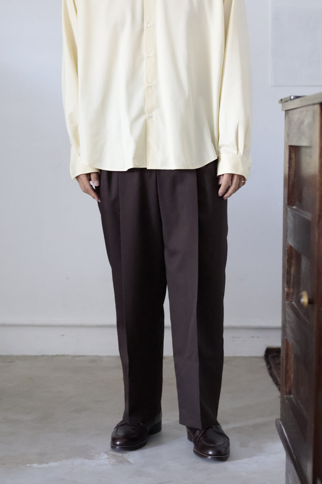 26SS【i'm here:】UN(I)FORM:"ONE"TUCK PANTS