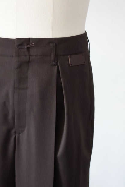 26SS【i'm here:】UN(I)FORM:"ONE"TUCK PANTS
