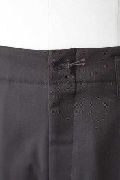 26SS【i'm here:】UN(I)FORM:"ONE"TUCK PANTS