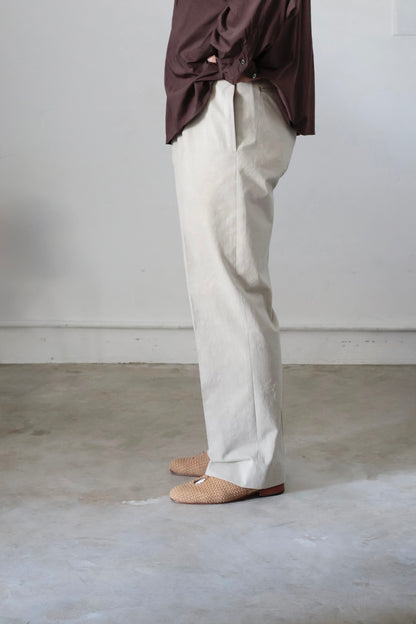 26SS【Cale】Nidom Chino Two Tuck Trousers