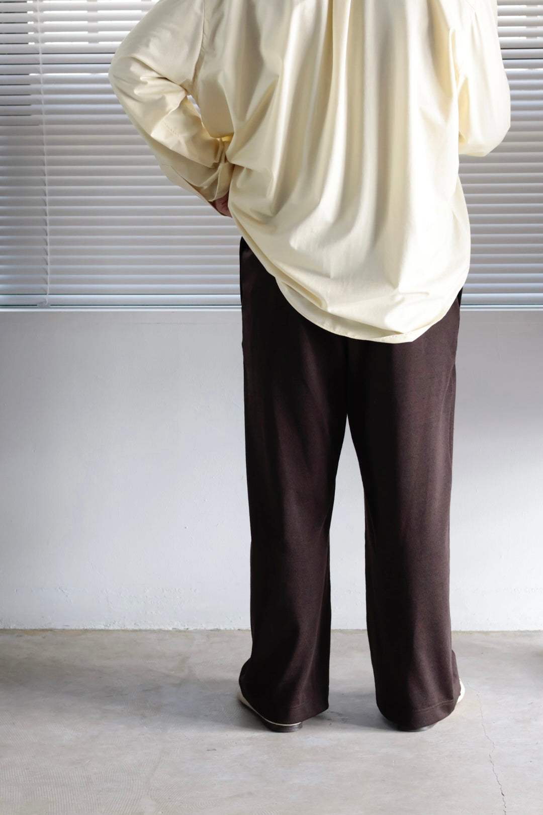 26SS [i'm here:] UN(I)FORM JERSEY: DOCKING PANTS / BROWN