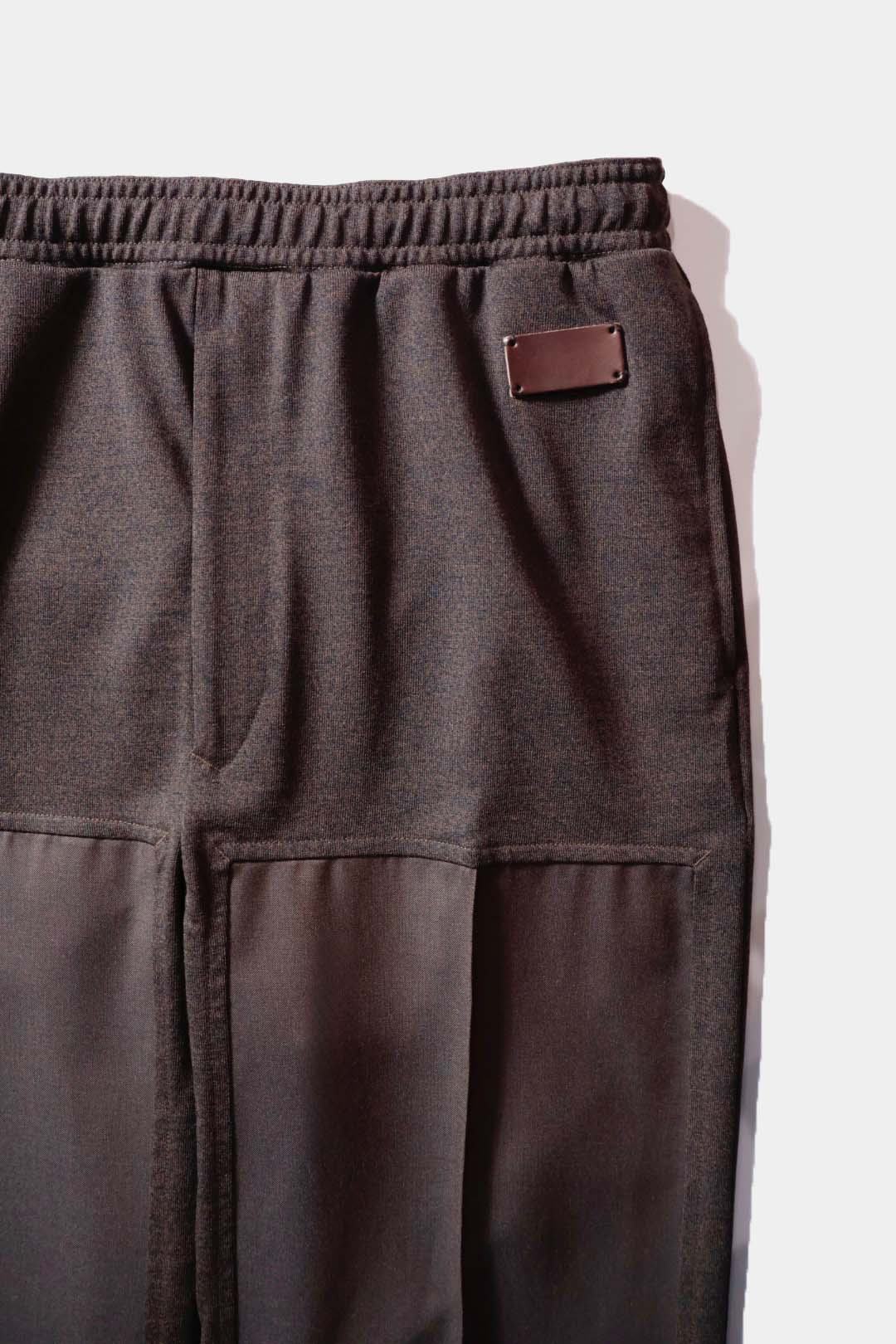 26SS [i'm here:] UN(I)FORM JERSEY: DOCKING PANTS / BROWN