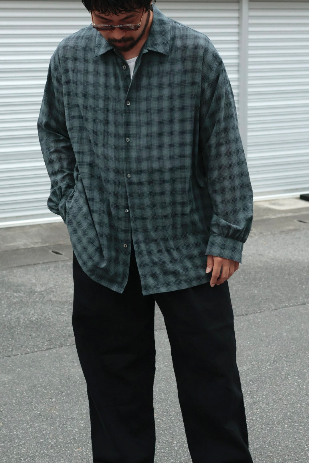 26SS【Urig】OMBRE CHECK SIDE HIDE POCKET SHIRT LS / Charcoal